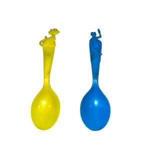 Vintage Spoons Plastic Josie & The Pussycats Blue Yellow Valerie Hanna Barbera
